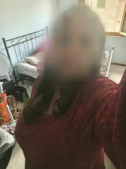 Denise, 32
