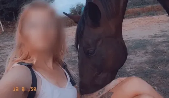 Dunya, 33