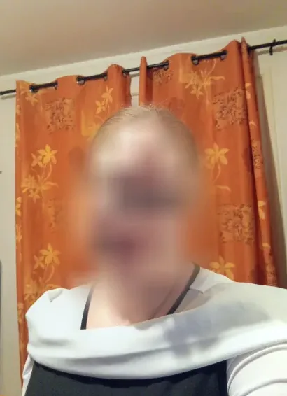 Lynn, 37
