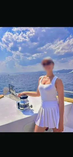 Meryem, 33