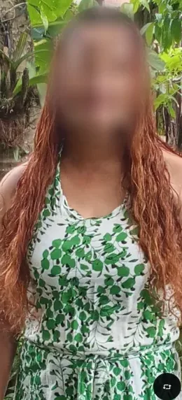 Nathalie, 40