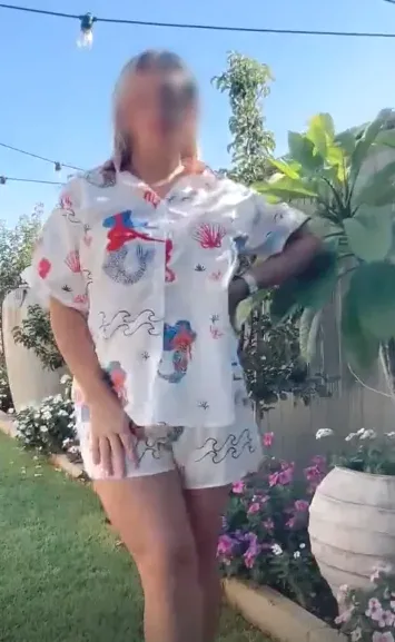 Nour, 33