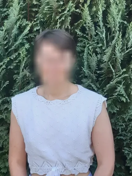 Sofia, 27