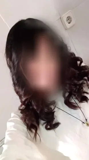 Vera, 18