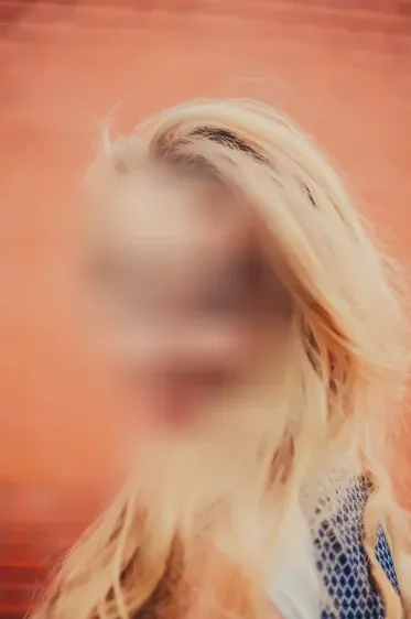 Vera, 36
